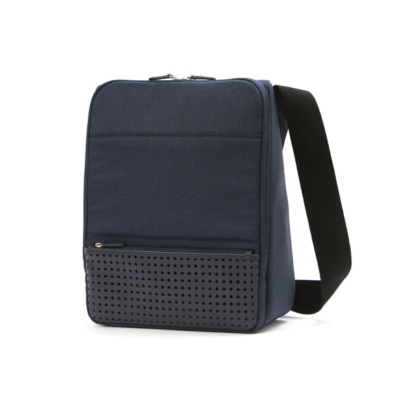ひらくPCバッグmini ネイビー